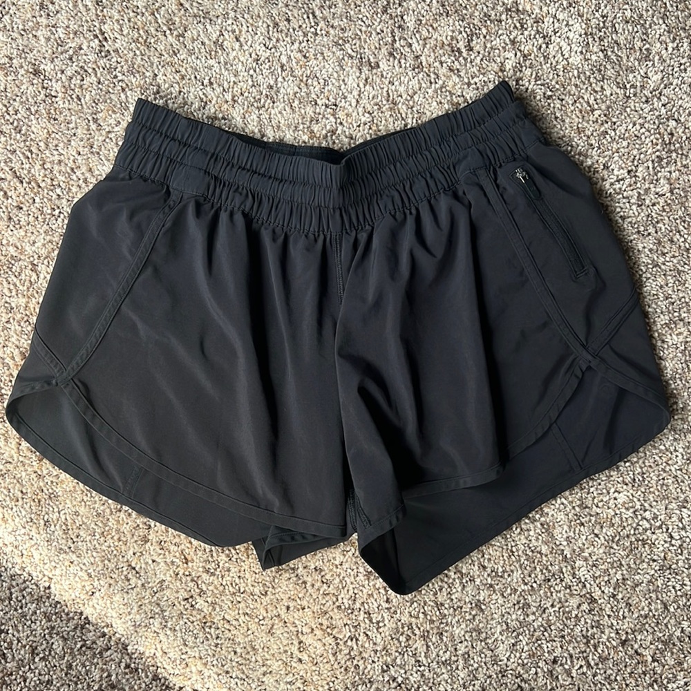 Lululemon Tracker short 4” black